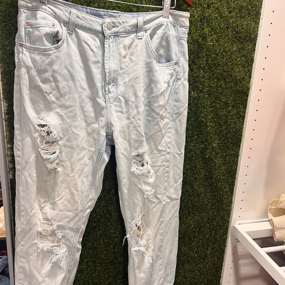 Wild Fable Blue High Rise Jeans Distressed
